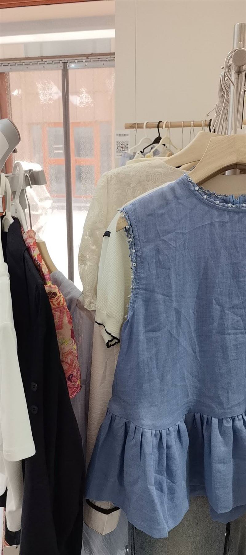 青青女装店