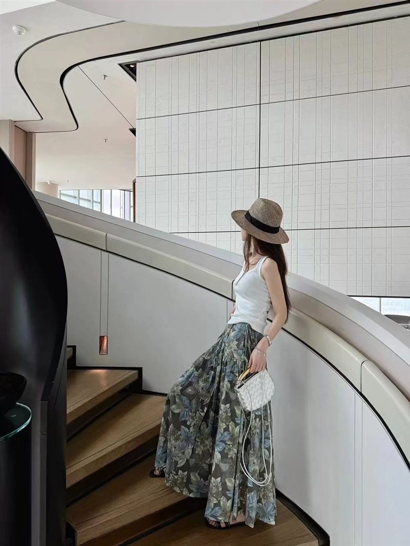遇臻女装